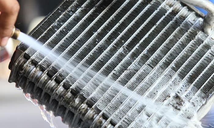 Panduan 10 Cara Membersihkan Evaporator AC Mobil