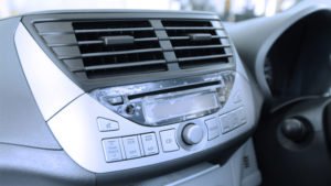 perawatan-ac-mobil-untuk-kesehatan-keluarga