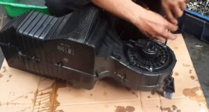 Service AC Mobil Sendiri
