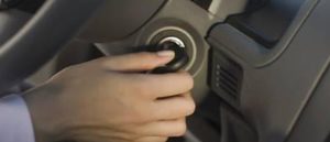 tips cara memanaskan mesin mobil yang benar