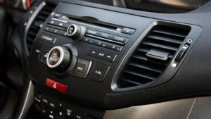 gejala-ac-mobil-bermasalah-dan-harus-dibawa-ke-bengkel