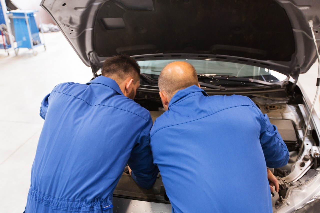 Bahaya Freon AC Mobil