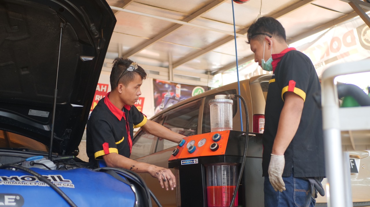 ac mobil bau bensin