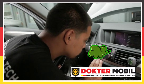 Faktor Penyebab AC Mobil Bau Tak Sedap Ketika Berhembus dan Solusi Mengatasinya