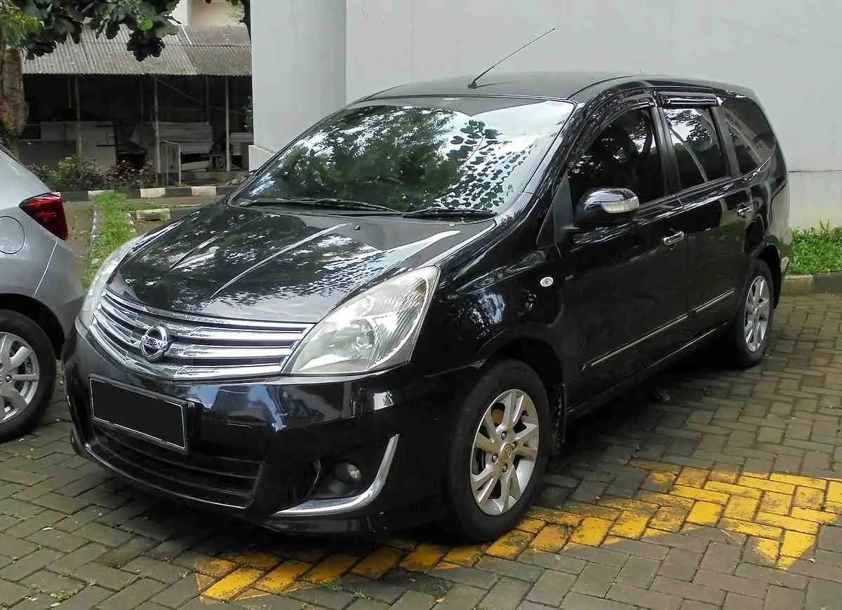 Cara Mengatasi Mobil Grand Livina Mogok dan Pencegahannya