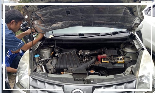 Mobil Livina Bergetar