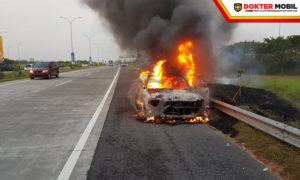 Penyebab Ketika Dibawa Mudik Mobil Baru Terbakar di Tengah Perjalanan