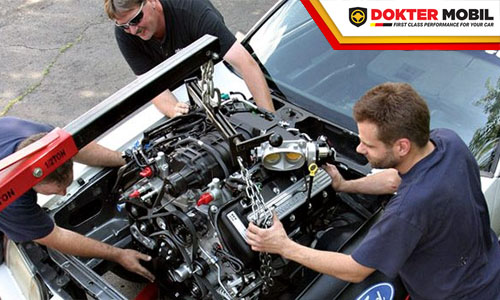 Penggantian Mesin Karena Salah Pakai Oli Sehingga Jadi Penyebab Mesin Mobil Jebol