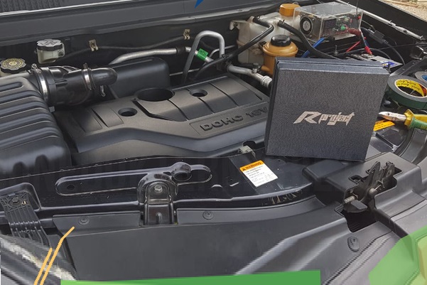 Pemasangan R Project Volt Stabilizer pada Mobil untuk Meningkatkan Performa dan Menjaga Kelistrikan Mobil