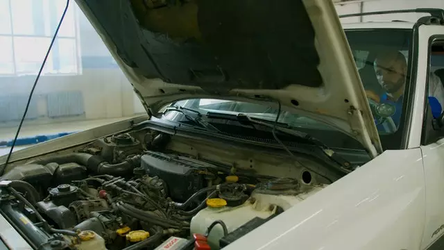mesin mobil bergetar saat ac dinyalakan