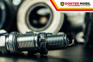 ciri ciri busi mobil sudah lemah