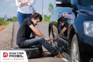 penyebab mobil goyang kanan kiri