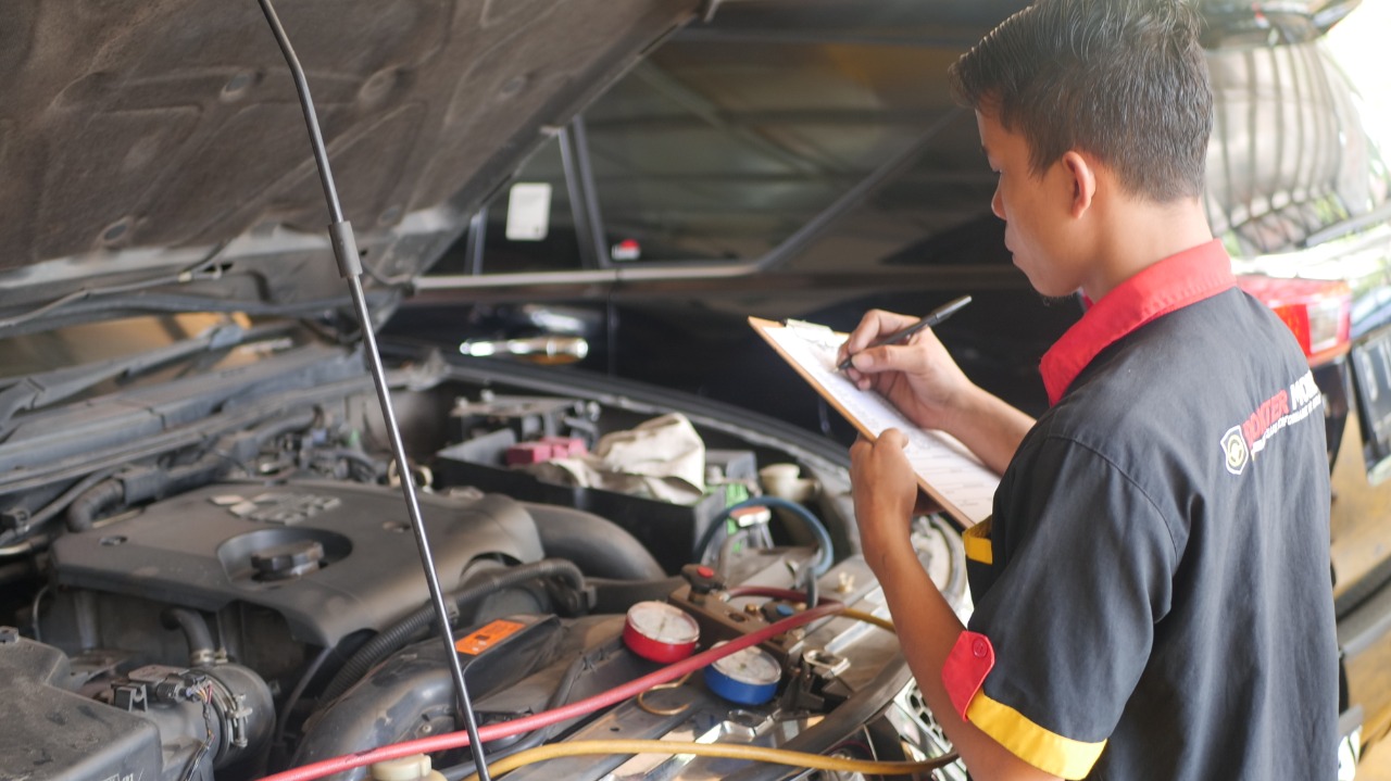 Cara Memperbaiki Alternator Mobil