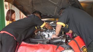 Cara Menyetel Platina Mobil