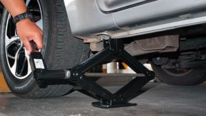 Cara memperbaiki dongkrak mobil