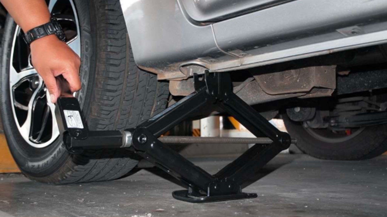 Cara memperbaiki dongkrak mobil
