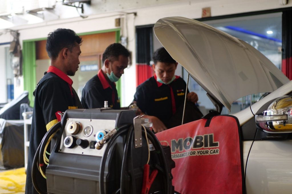 Jadwal Ganti Oli Mobil