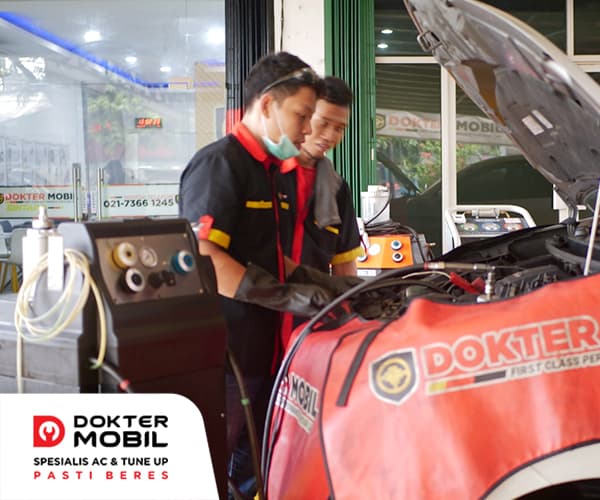mobil ngempos