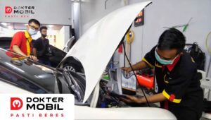 dampak telat ganti oli mobil