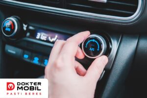 penyebab ac mobil keluar asap