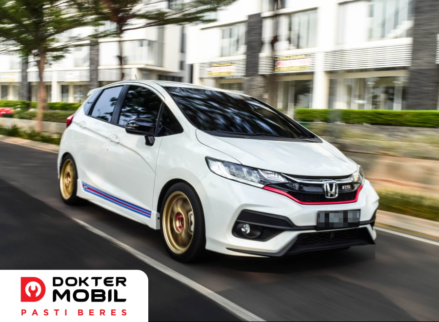 Masalah Mesin Mobil Tersendat Saat Tancap Gas