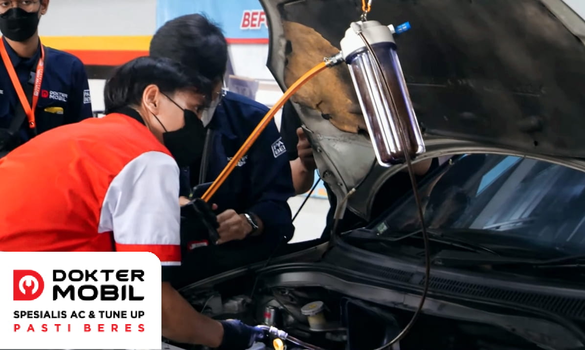proses pembersihan penyebab piston berkerak