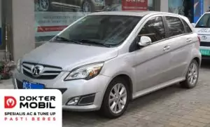 10 Kesalahan Mengendarai Mobil Matic, Berpotensi Sebabkan Kerusakan