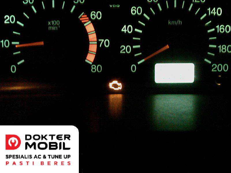 Penyebab Lampu Indikator Check Engine Menyala Terus