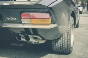 8 Penyebab Knalpot Mobil Nembak