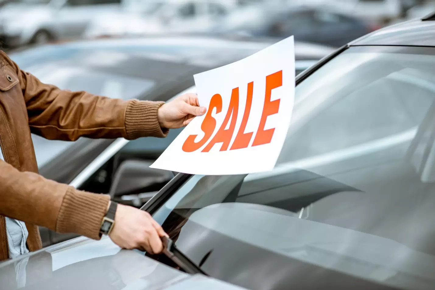 8 Tips Merawat Mobil Bekas Agar Awet & Seperti Baru