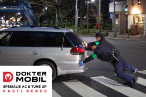 Mobil Matic Mogok Tidak Boleh Didorong