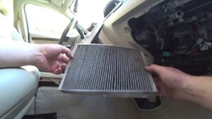 Cara Cek Evaporator AC Mobil Bocor dengan Efektif