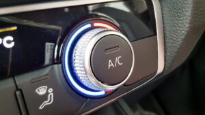 Harga Otomatis AC Mobil 2023, Lengkap & Cara Pasangnya