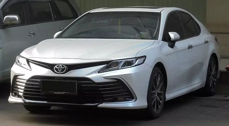 Irit dan Bertenaga, Inilah Pilihan Mobil CC Besar Irit BBM