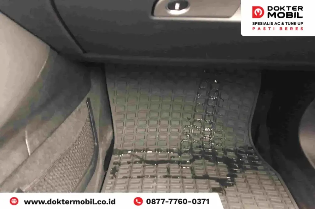 air ac mobil menetes