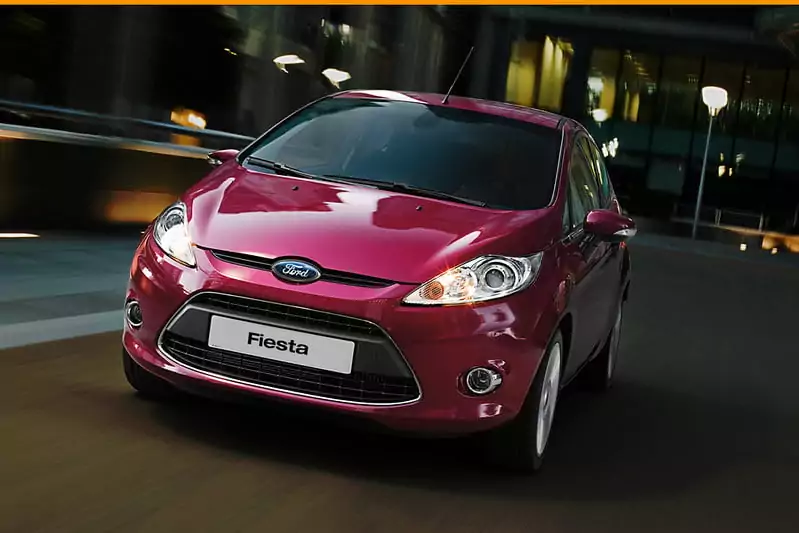 Mobil Ford Fiesta Bekas