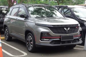 Mobil Wuling Almaz