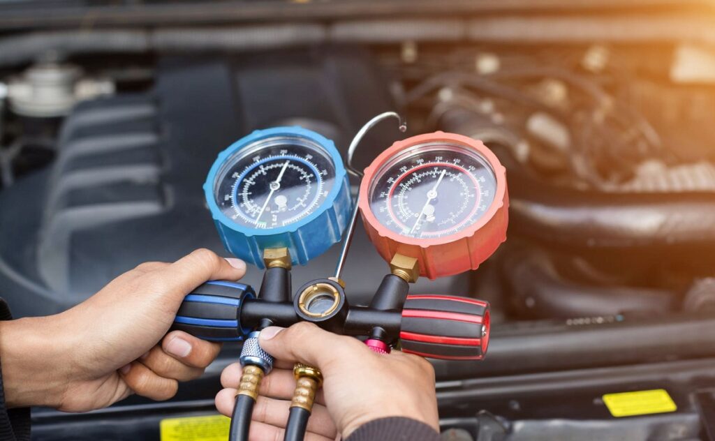 Pentingnya Cek Tekanan AC Mobil & 5 Cara Ceknya