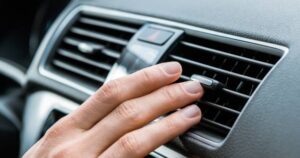 7 Penyebab AC Mobil Mercy Tidak Dingin, Wajib Tau!
