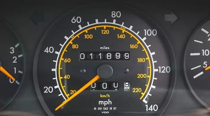 8 Keuntungan Beli Mobil Bekas Kilometer Rendah, Yuk Cek!