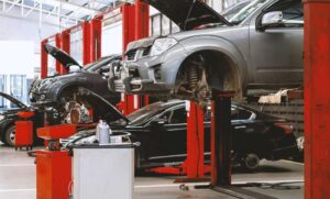 8 Tips Pilih Bengkel Mobil yang Terpercaya & Tidak Nakal