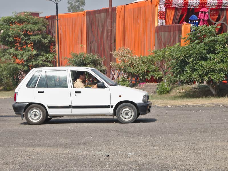 Beli Mobil Bekas Low Kilometer