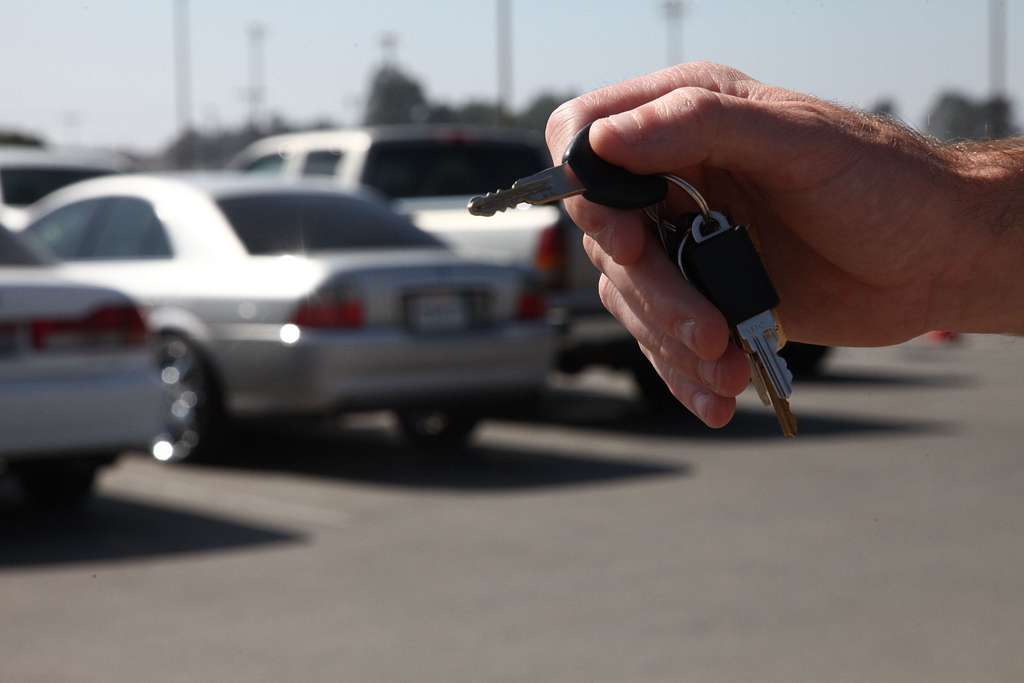 10 Tips Beli Mobil Bekas Rental Agar Tak Gampang Ketipu