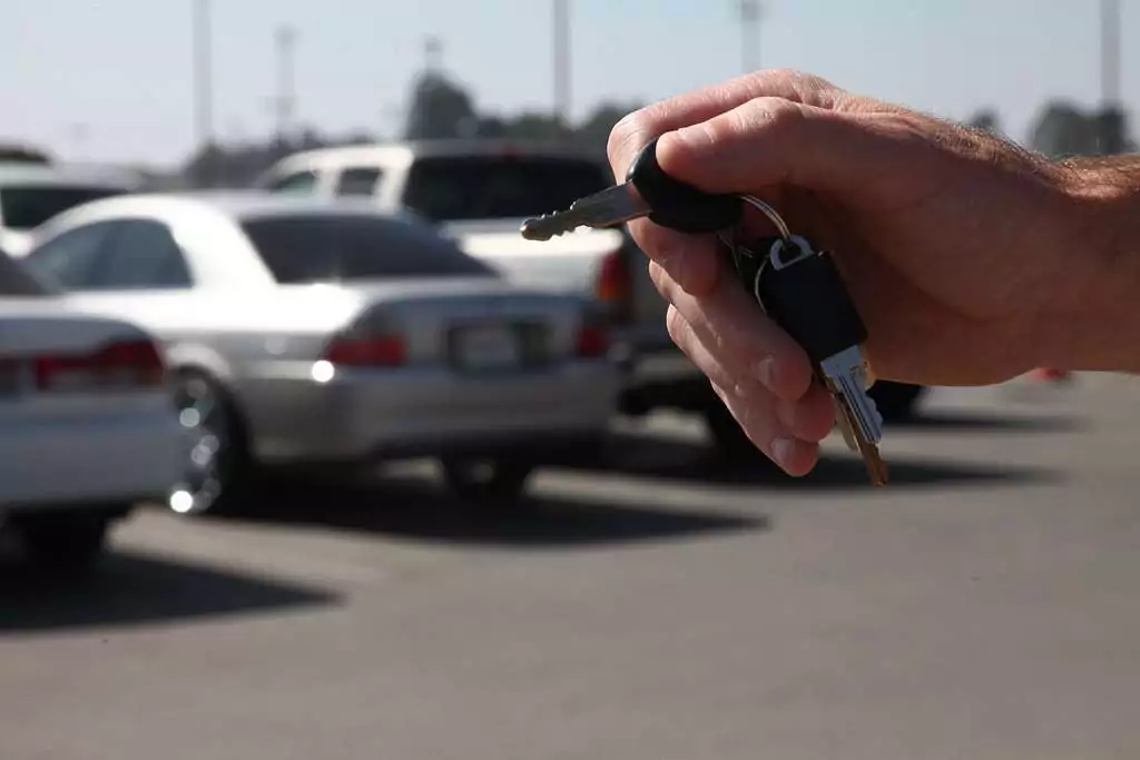 10 Tips Beli Mobil Bekas Rental Agar Tak Gampang Ketipu