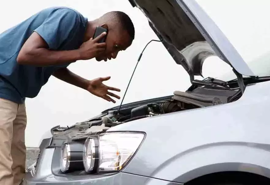 5 Penyebab Mobil Digas Mati, Relax & Jangan Panik!