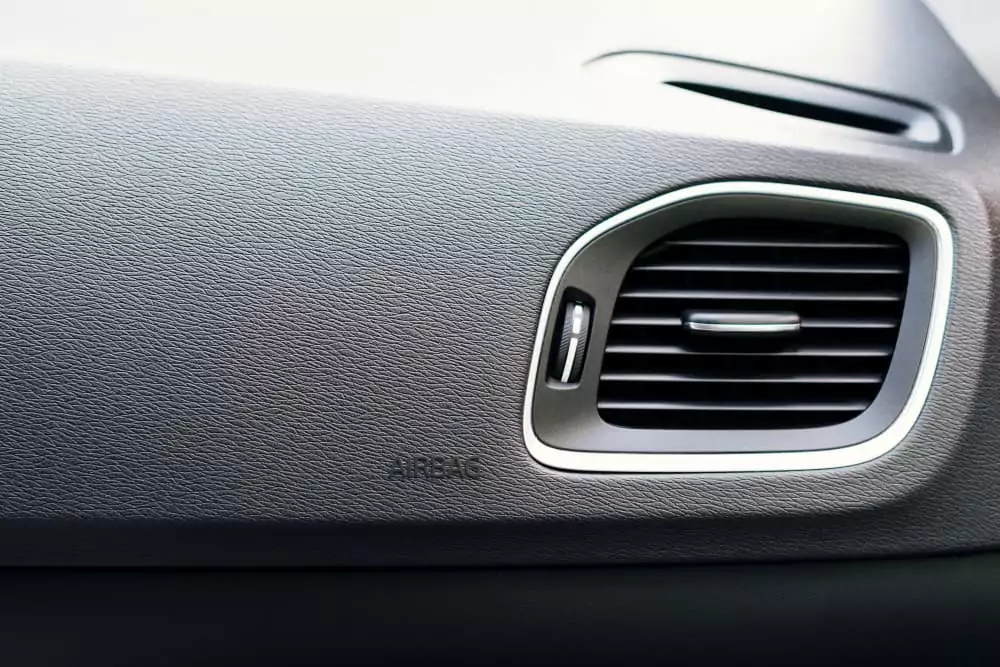 AC mobil bekas tidak dingin tiba-tiba