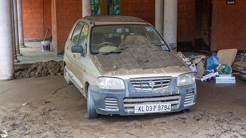 Ciri-ciri Mesin Mobil Bekas Banjir