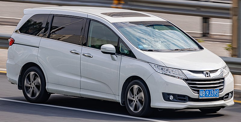 Mobil Honda Odyssey 2019 Bekas