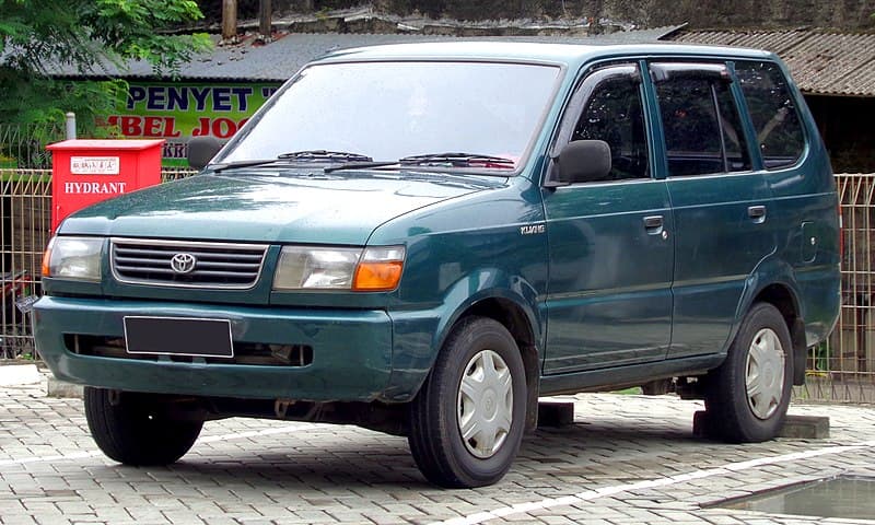 Mobil Toyota Kijang Kapsul Bekas