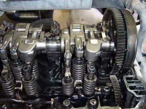 Penyebab Injektor Mobil Bunyi Tik Tik
